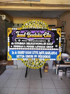 Papan Bunga di Gedebage